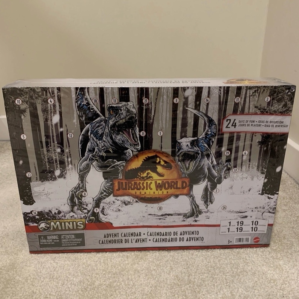 Jurassic World Dominion Holiday Advent Calendar Minis Toy Dinosaurs Figures 2022